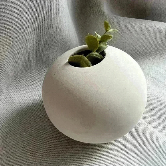 Oak + Fort Minimalist Vase Pottery Ceramic Home Decor Art Sculpture - Picture 3 of 6